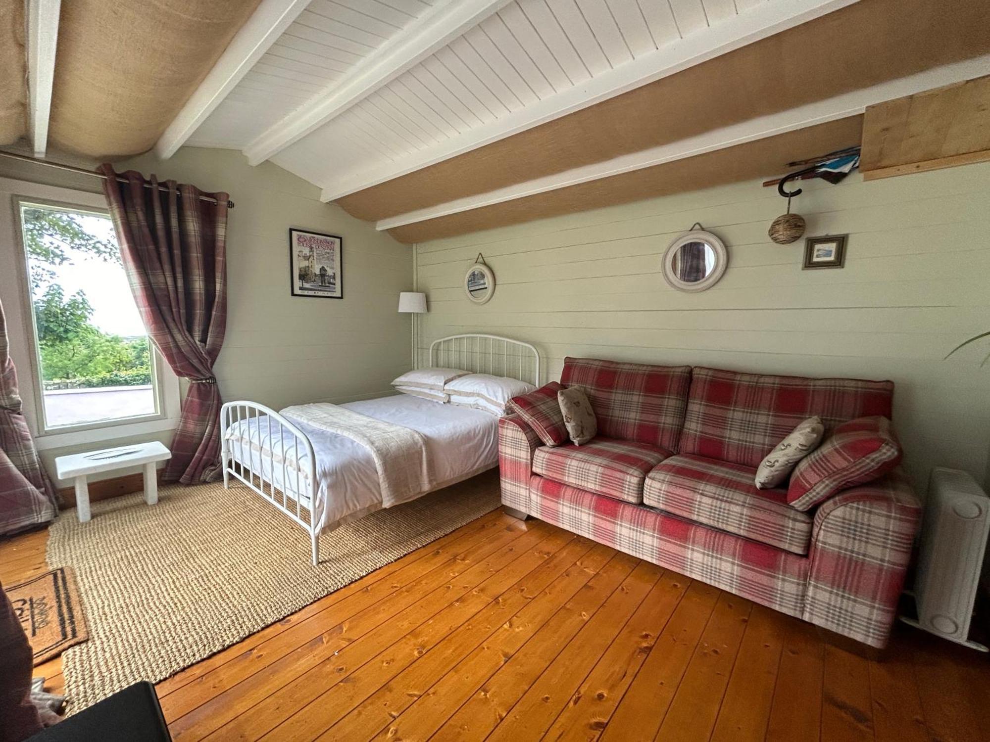 The Creevy Cabin Ballure Exteriör bild